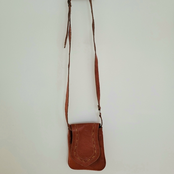Handmade leather crossbody - Picture 2 of 2